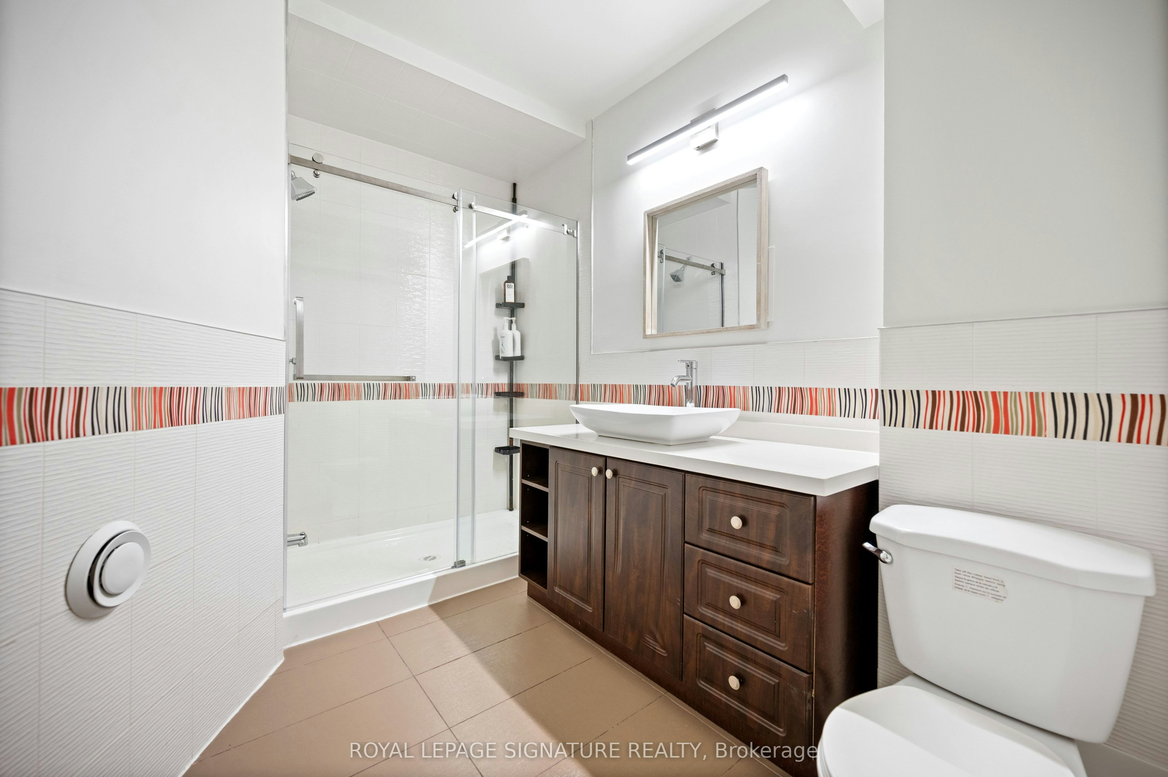 762 Duchess Drive, Mississauga, ON, L4Y 1H7 - 36