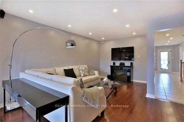 344 Riverstone Drive, Oakville, ON, L6H 7M3 - 5