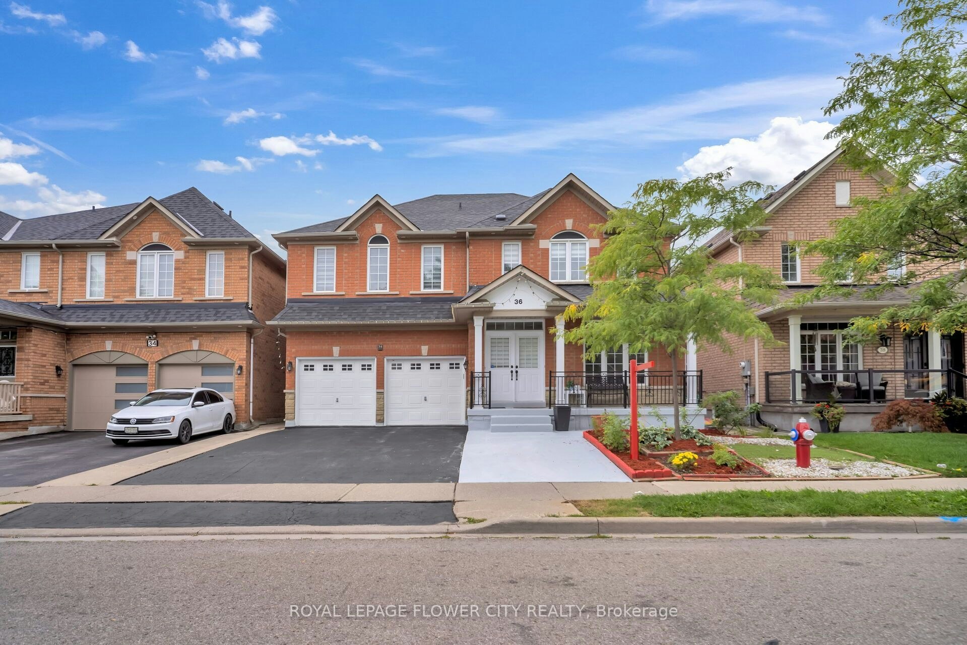 36 Borneo Crescent, Brampton, ON, L6R 3C5