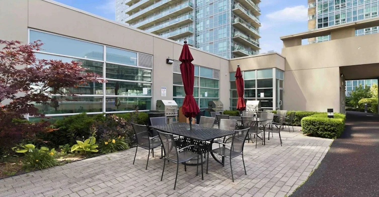 1417-185 Legion Road N, Toronto, ON, M8Y 0A1 - 32
