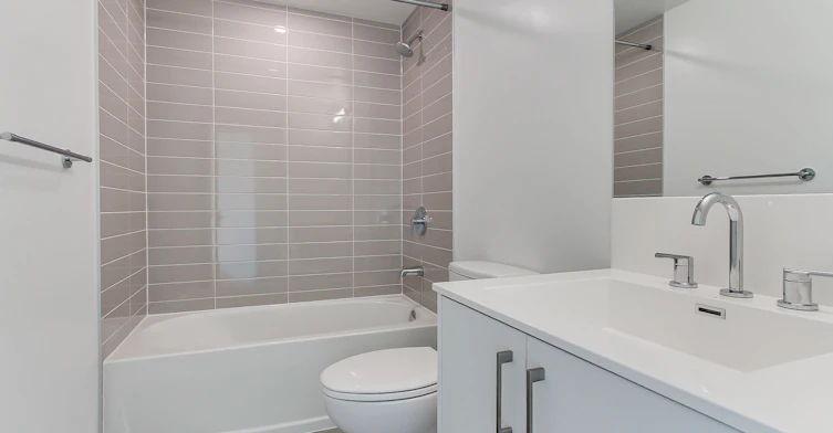 1819-4010 Eglinton Avenue, Toronto, ON, M9A 0G5 - 18