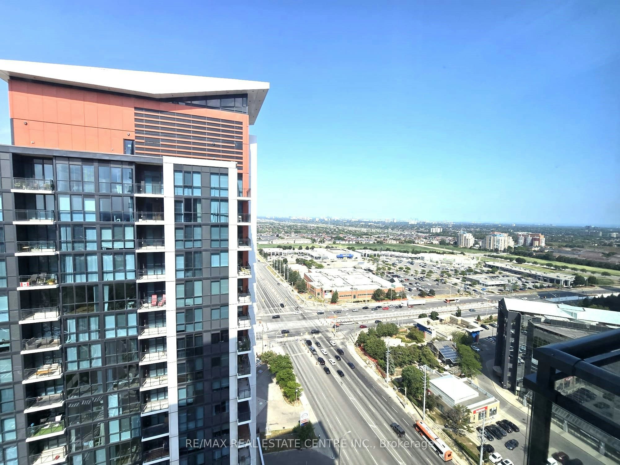 2301-75 Eglinton Avenue W, Mississauga, ON, L5R 0E5 - 11