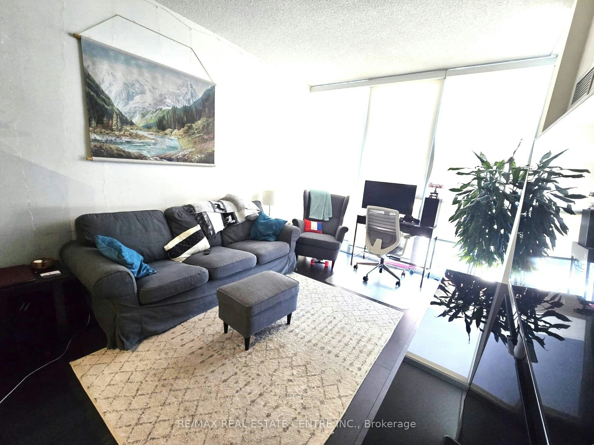 2301-75 Eglinton Avenue W, Mississauga, ON, L5R 0E5 - 3