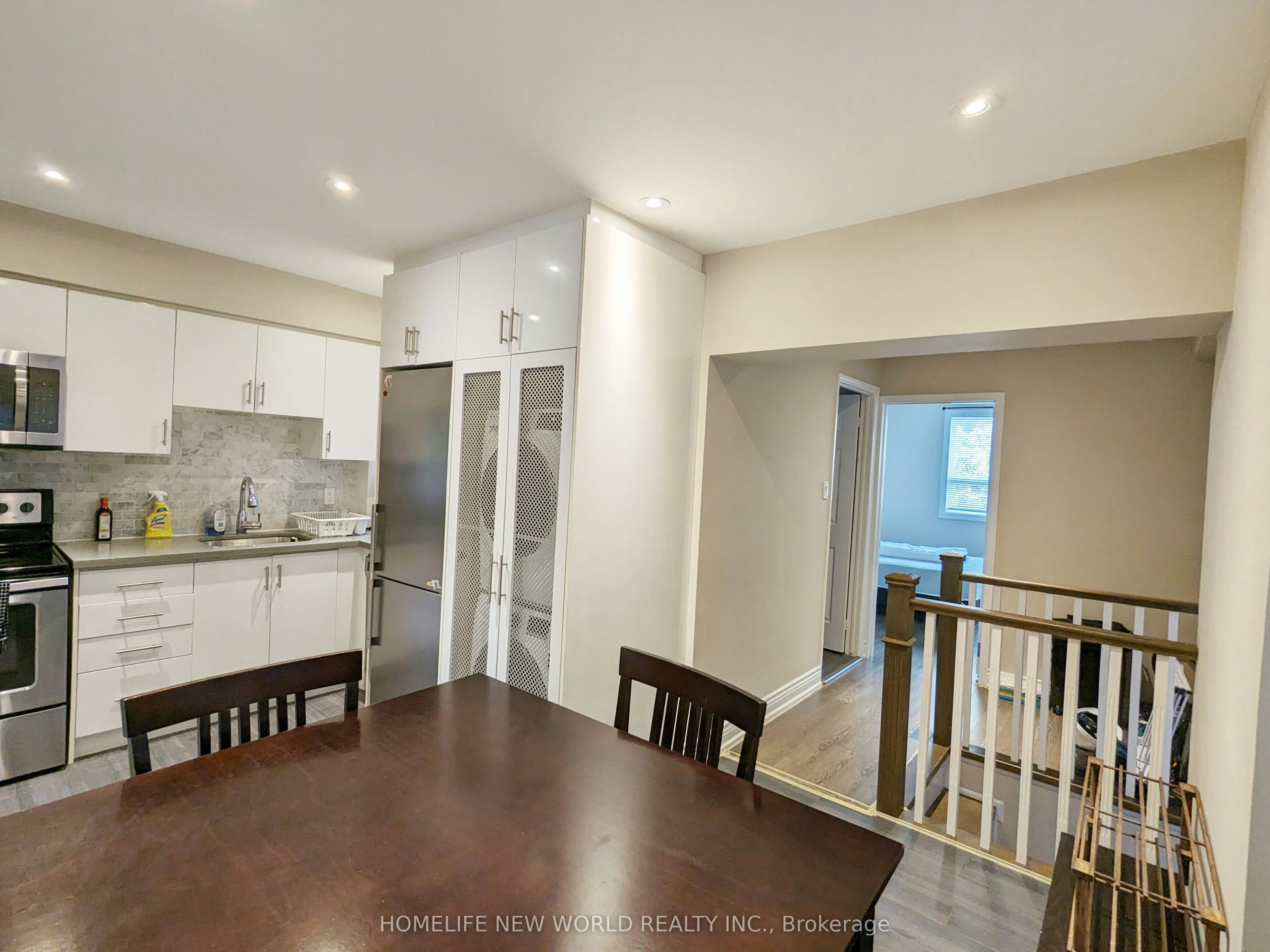 Ground-68 Garnet Avenue, Toronto, ON, M6G 1V7 - 5