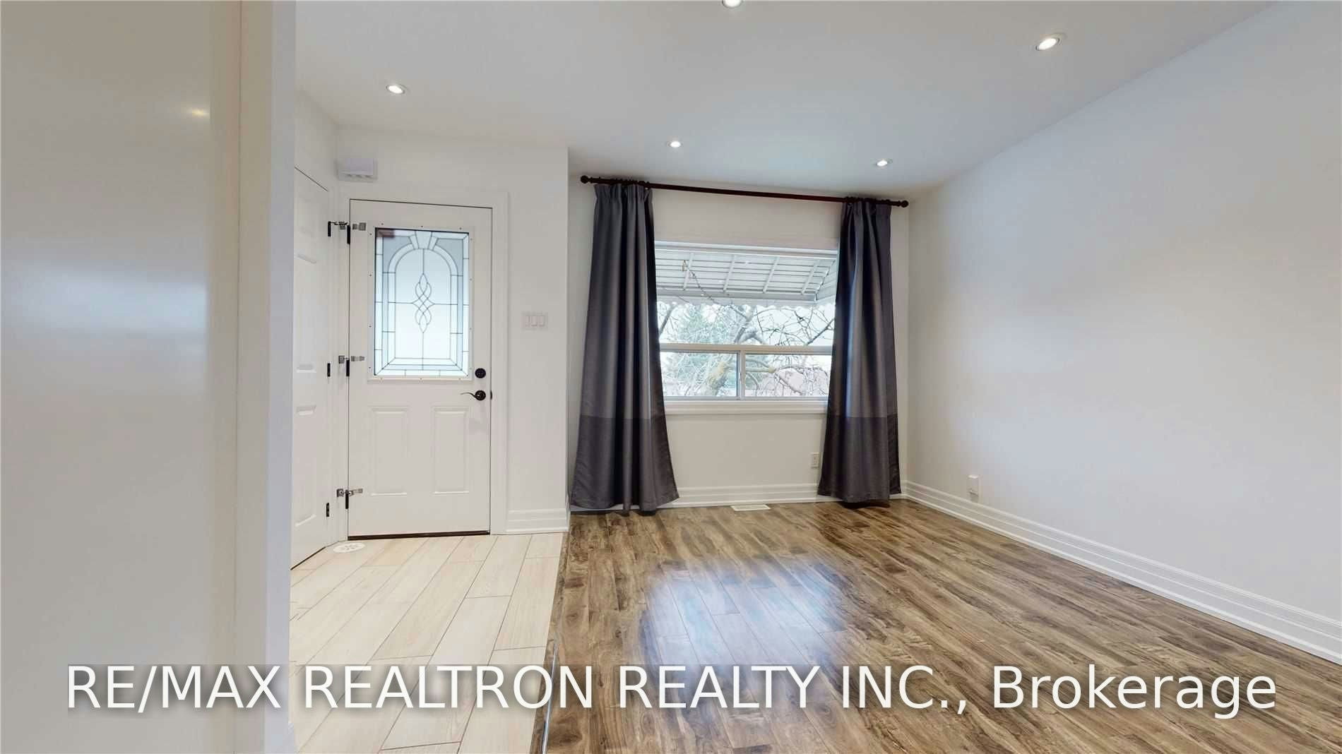 Main Floor-78 Schell Avenue, Toronto, ON, M6E 2S9 - 4