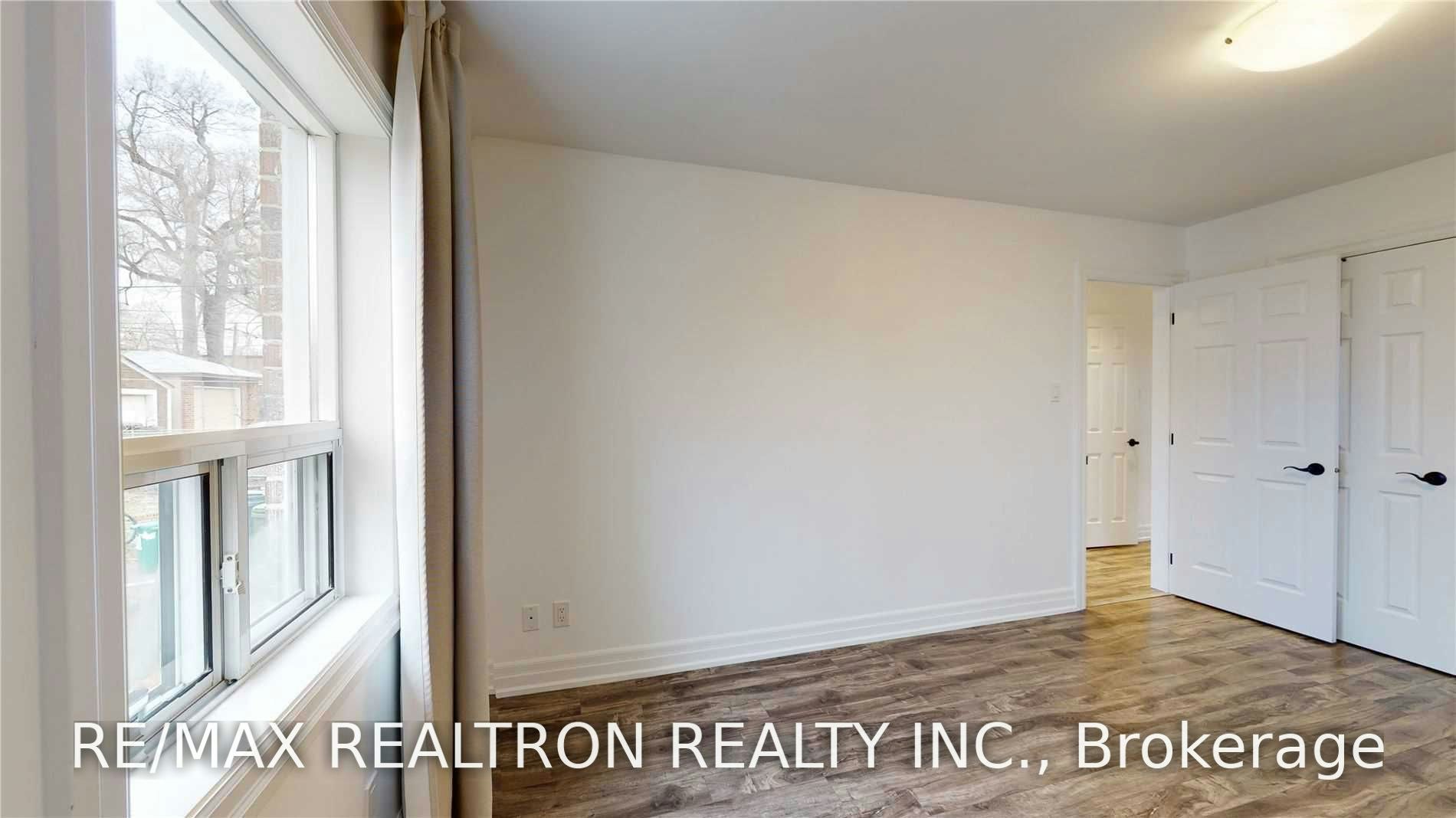 Main Floor-78 Schell Avenue, Toronto, ON, M6E 2S9 - 16