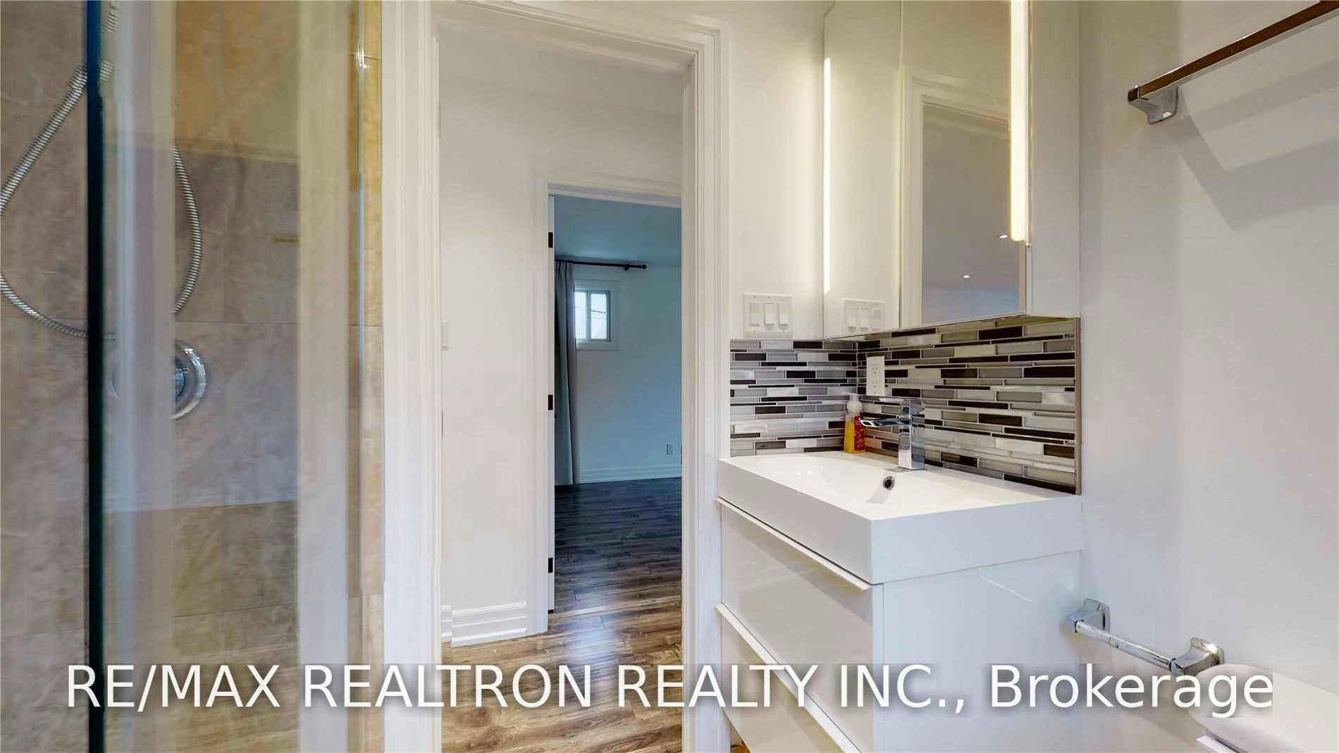 Main Floor-78 Schell Avenue, Toronto, ON, M6E 2S9 - 14