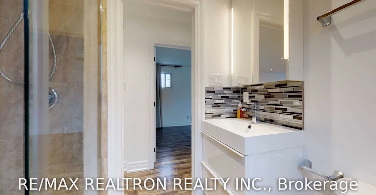 Main Floor-78 Schell Avenue, Toronto, ON, M6E 2S9 - 14