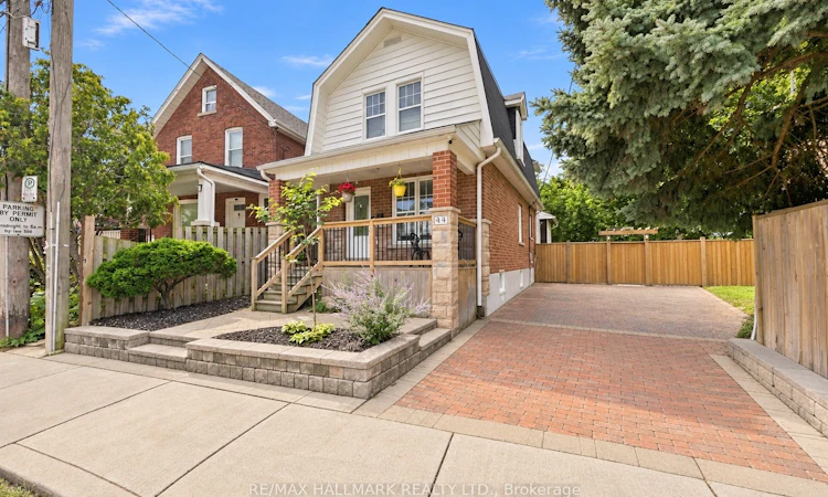 44 Holley Avenue