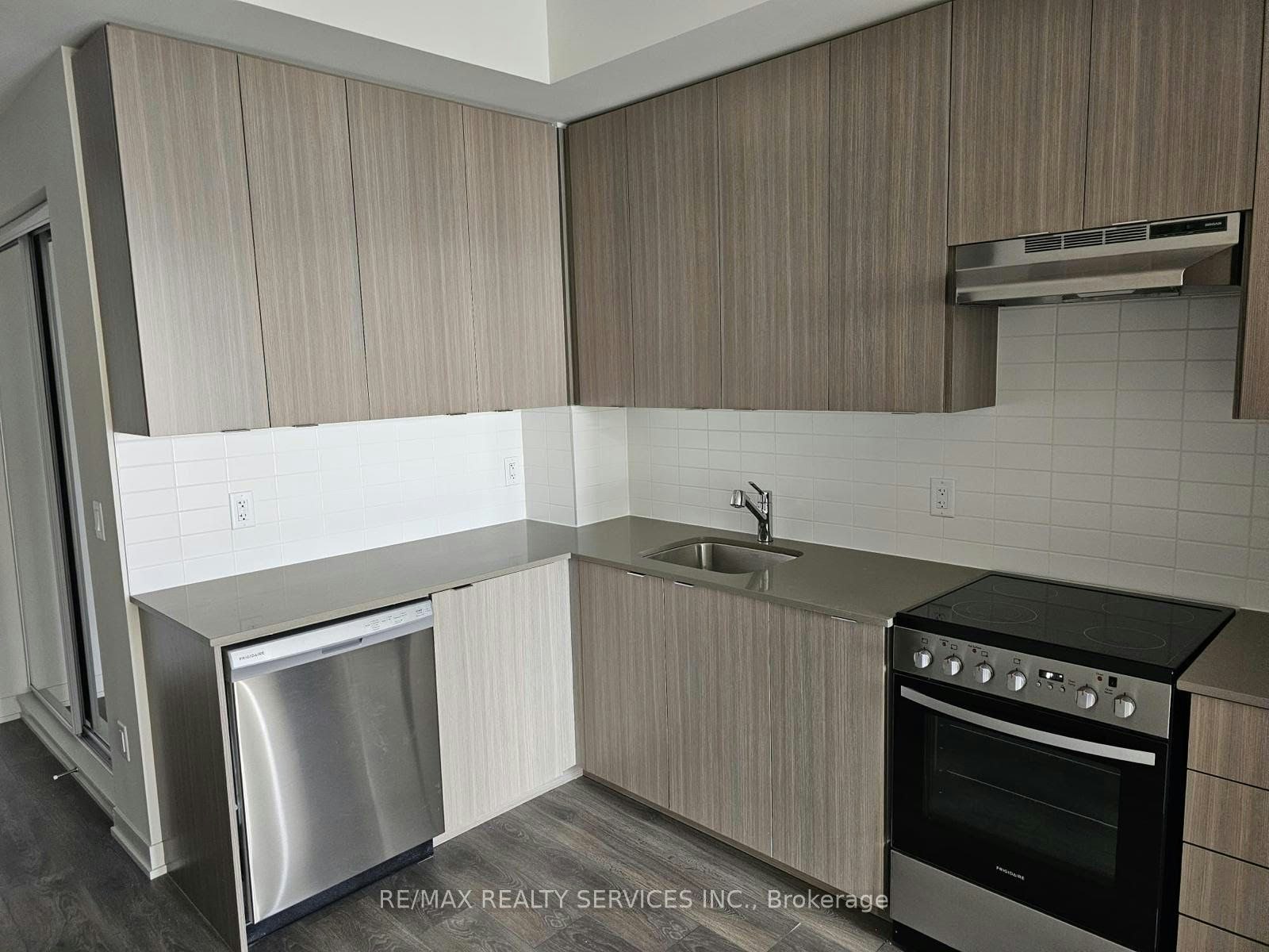 107-58 Sky Harbour Drive, Brampton, ON, L6Y 6J1 - 5