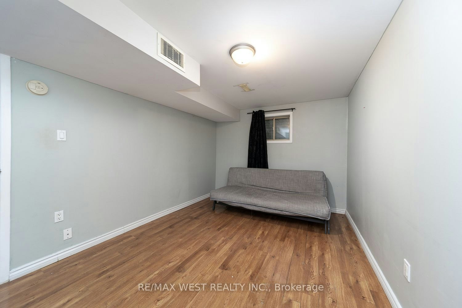 2534 Palisander Avenue, Mississauga, ON, L5B 2L2 - 3