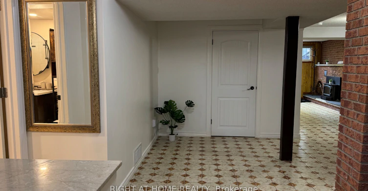 Lower Level-31 Whitburn Crescent, Toronto, ON, M3M 2S3 - 9