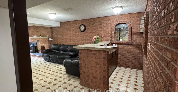 Lower Level-31 Whitburn Crescent, Toronto, ON, M3M 2S3 - 7