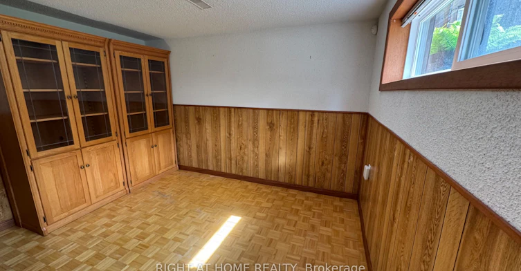 Lower Level-31 Whitburn Crescent, Toronto, ON, M3M 2S3 - 19