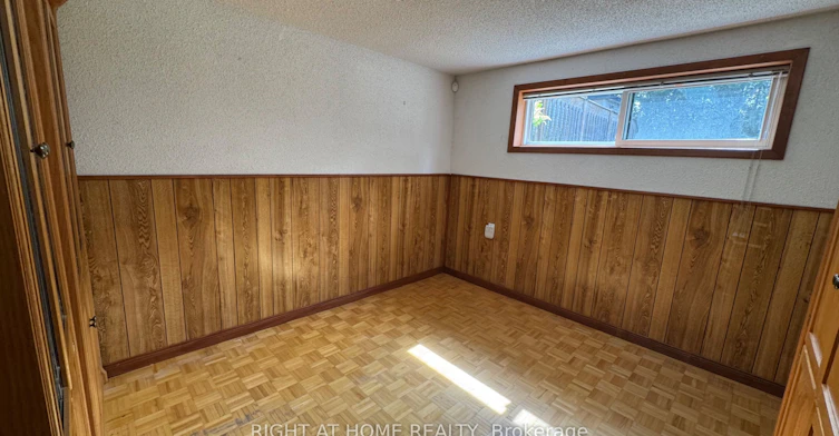 Lower Level-31 Whitburn Crescent, Toronto, ON, M3M 2S3 - 18