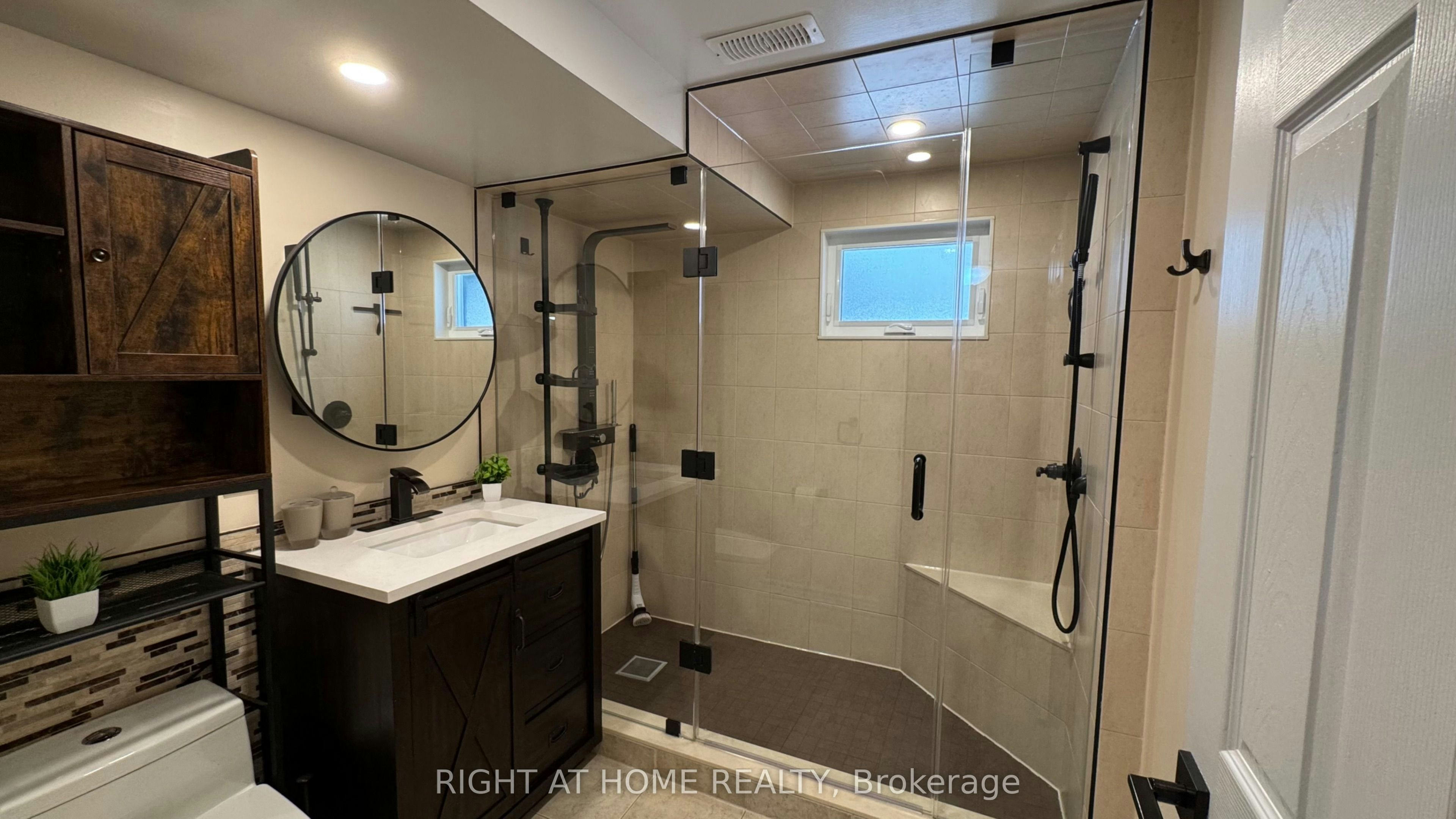 Lower Level-31 Whitburn Crescent, Toronto, ON, M3M 2S3 - 12