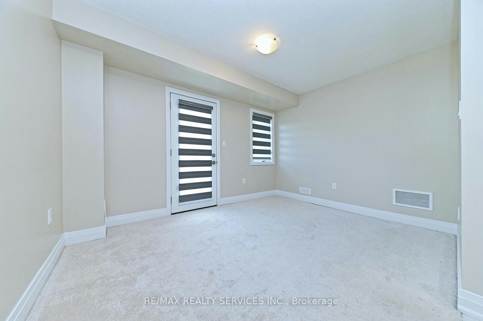 52 Humberstone Drive, Halton Hills, ON, L7G 0P6 - 8