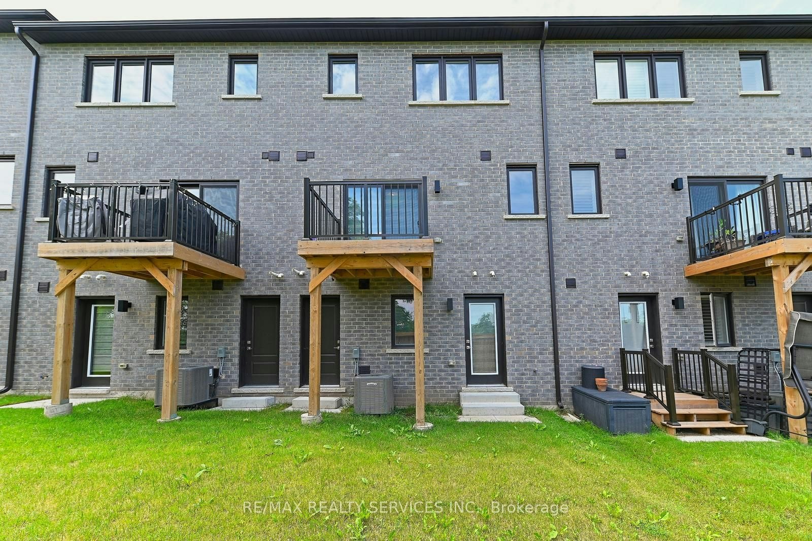 52 Humberstone Drive, Halton Hills, ON, L7G 0P6 - 44