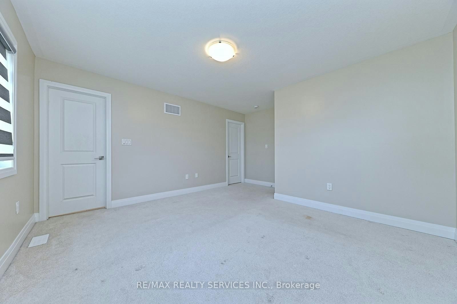 52 Humberstone Drive, Halton Hills, ON, L7G 0P6 - 32