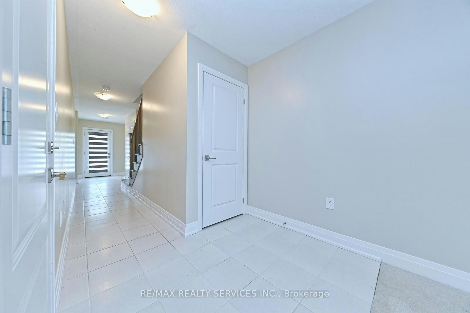 52 Humberstone Drive, Halton Hills, ON, L7G 0P6 - 6