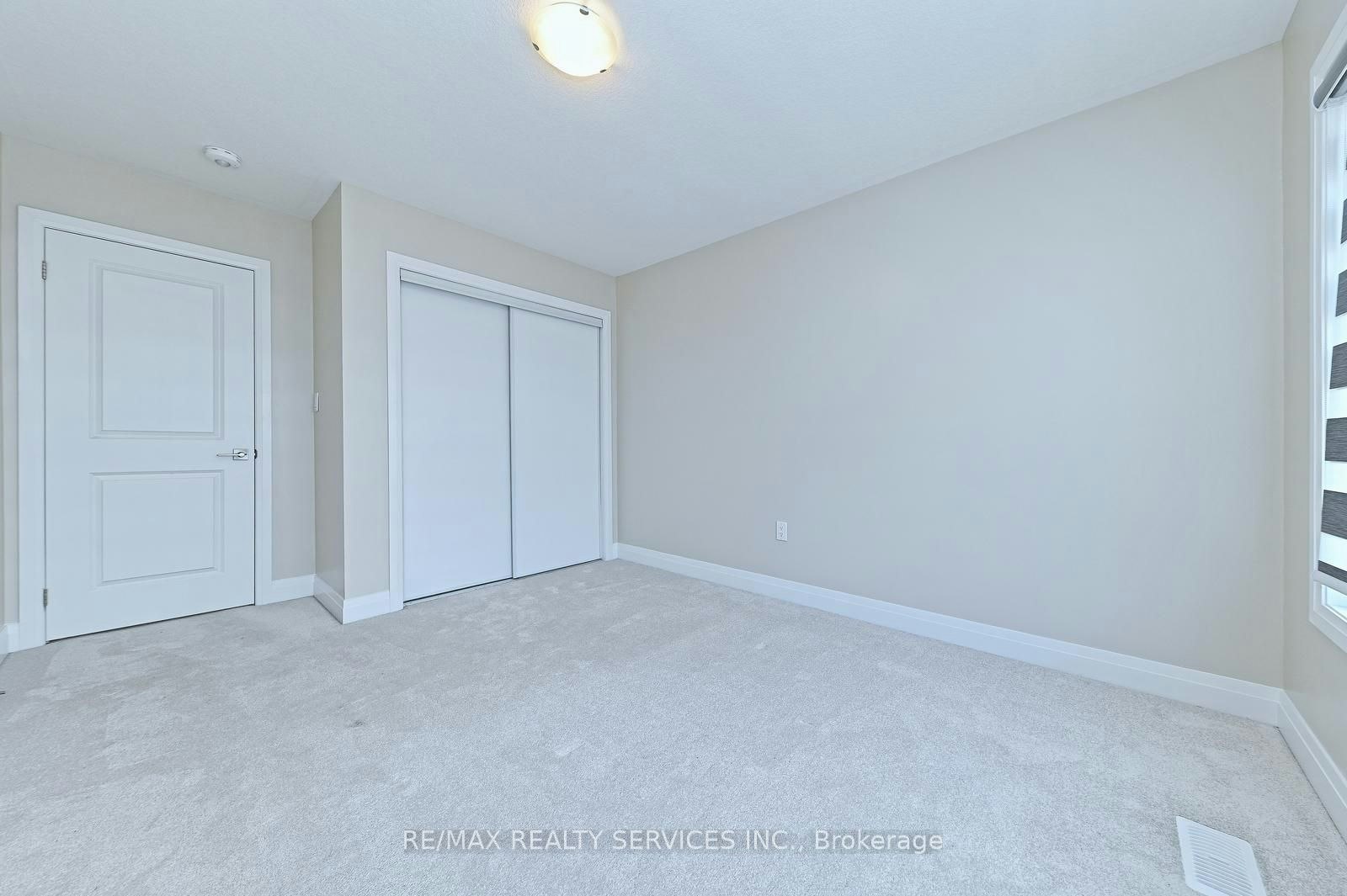 52 Humberstone Drive, Halton Hills, ON, L7G 0P6 - 37
