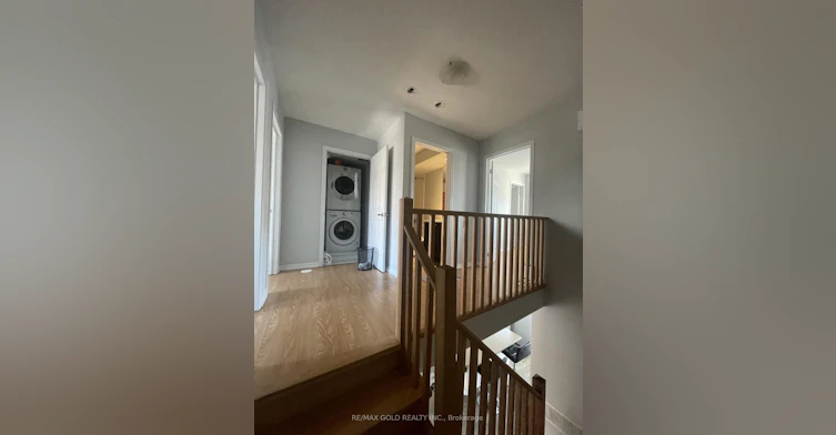 215-250 Sunny Meadow Boulevard, Brampton, ON, L6R 3Y6 - 4