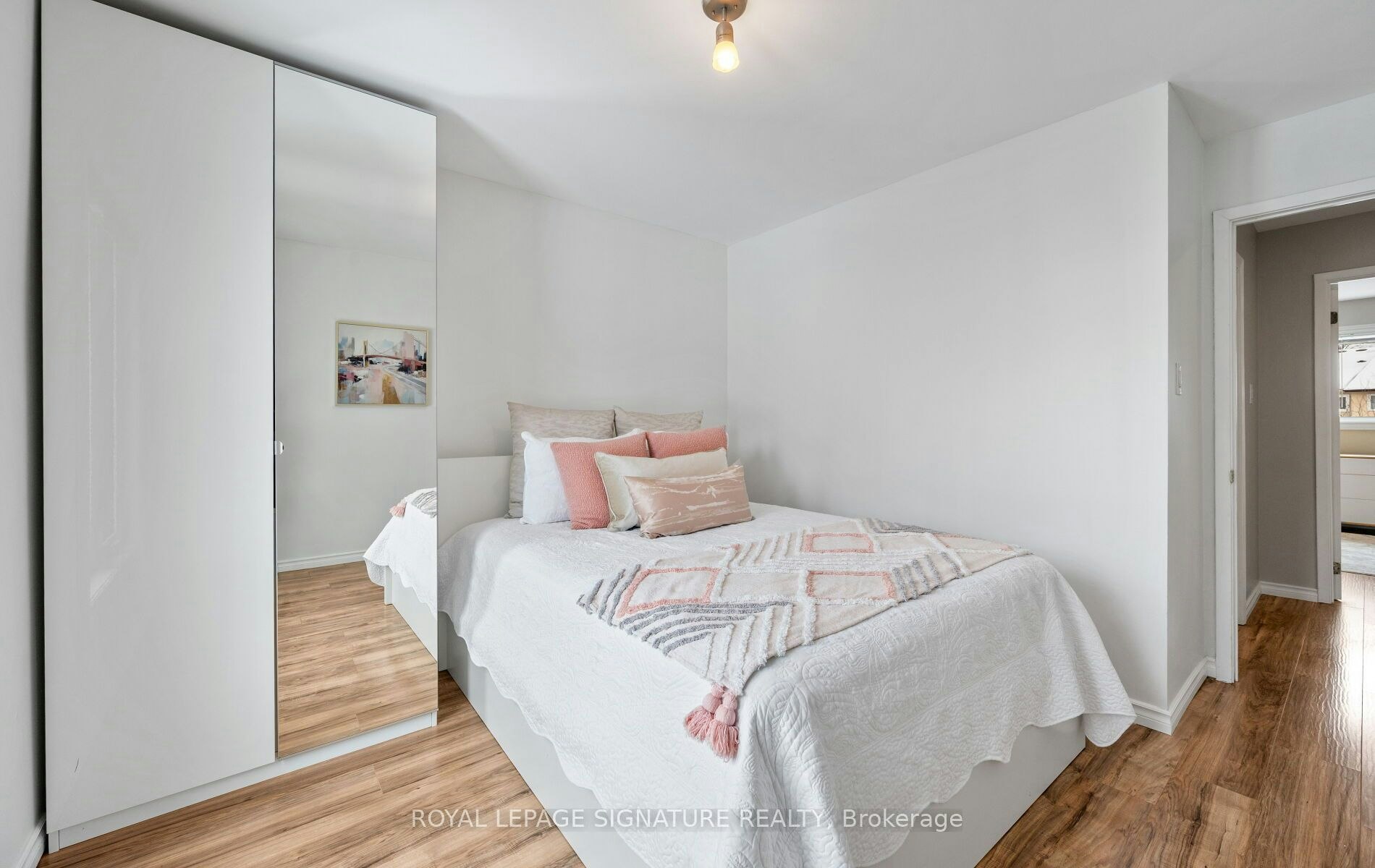 6943 Estoril Road, Mississauga, ON, L5N 1N3 - 25