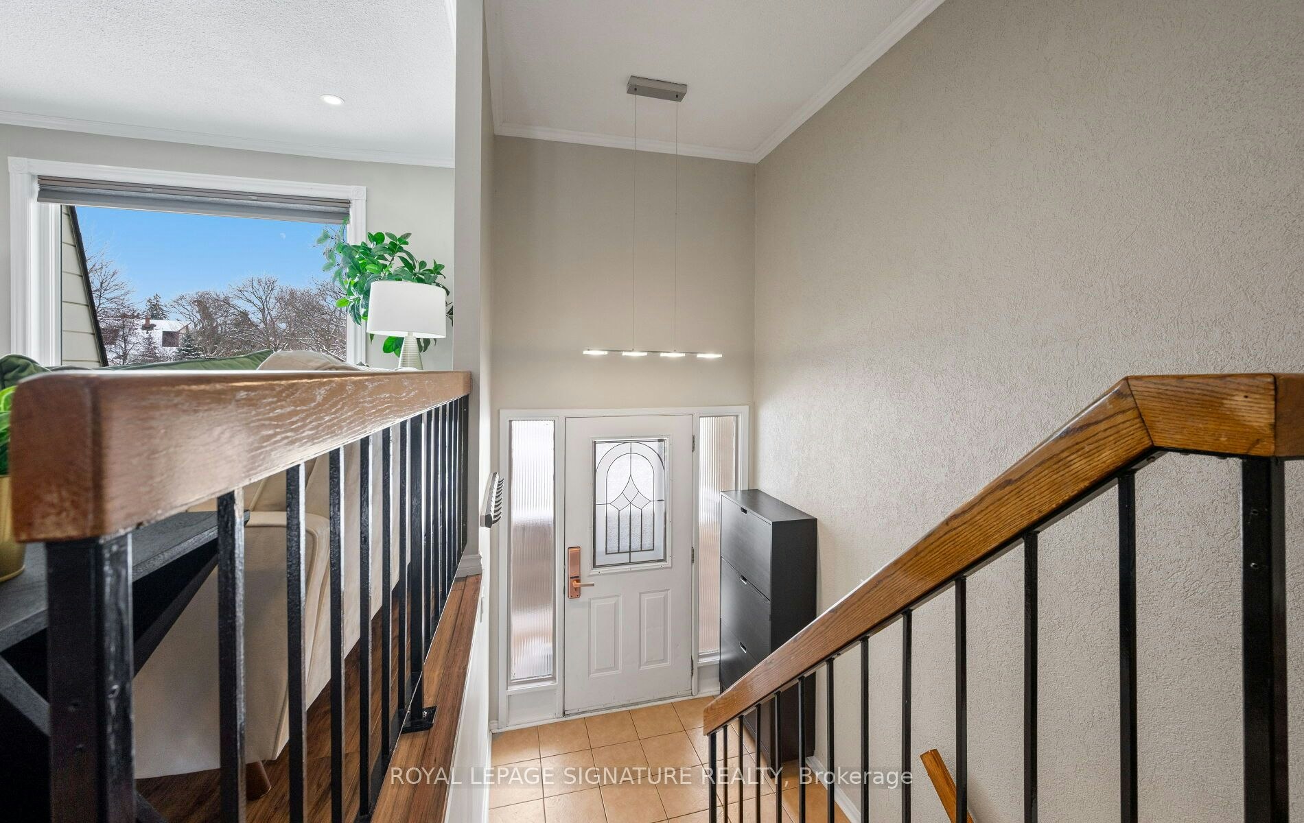 6943 Estoril Road, Mississauga, ON, L5N 1N3 - 6