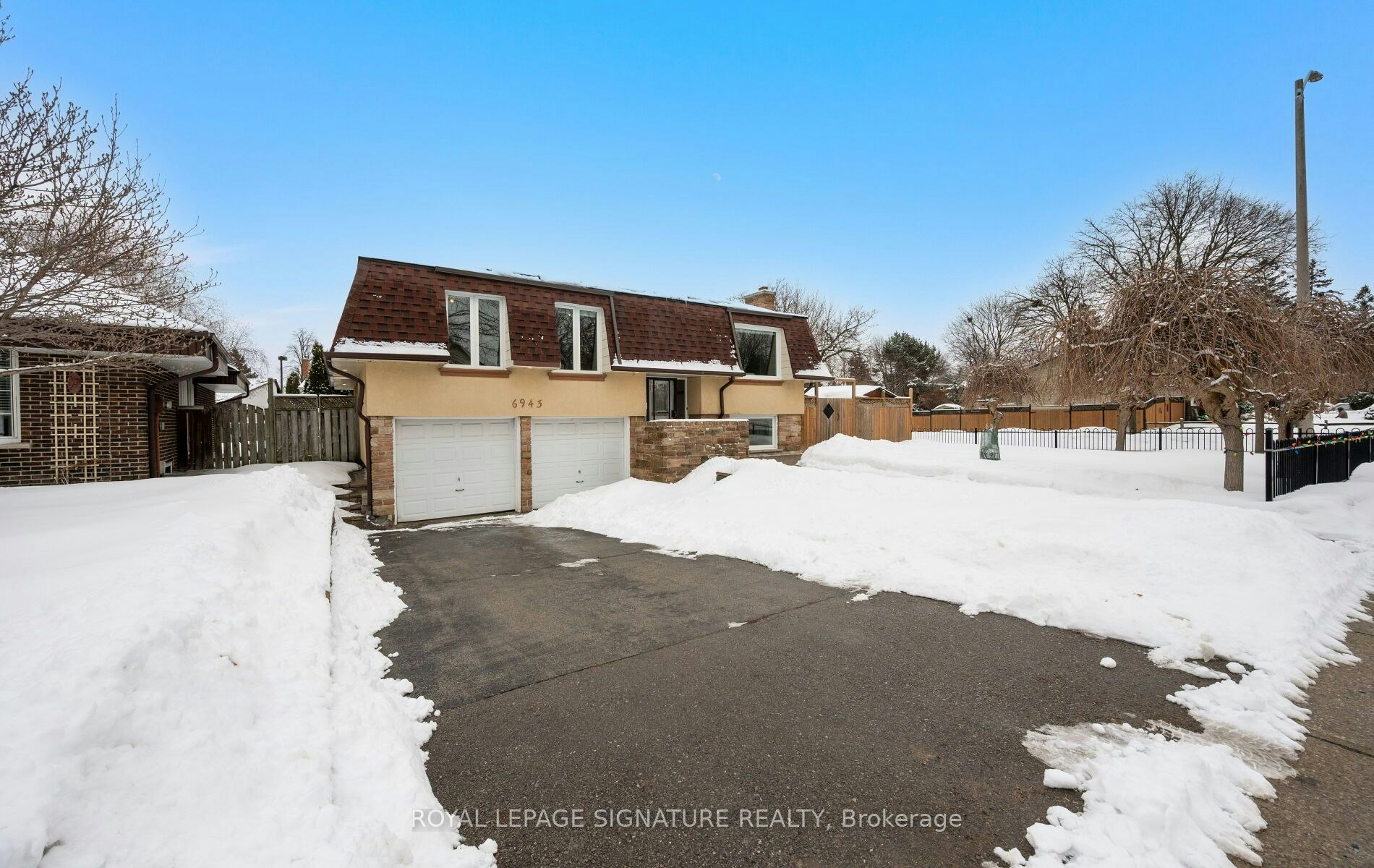 6943 Estoril Road, Mississauga, ON, L5N 1N3 - 2