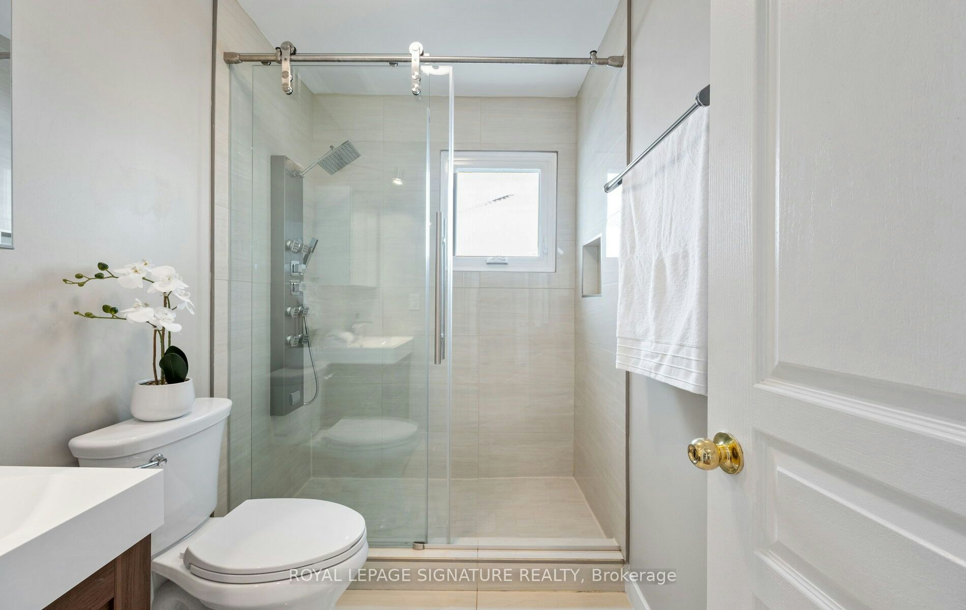 6943 Estoril Road, Mississauga, ON, L5N 1N3 - 26