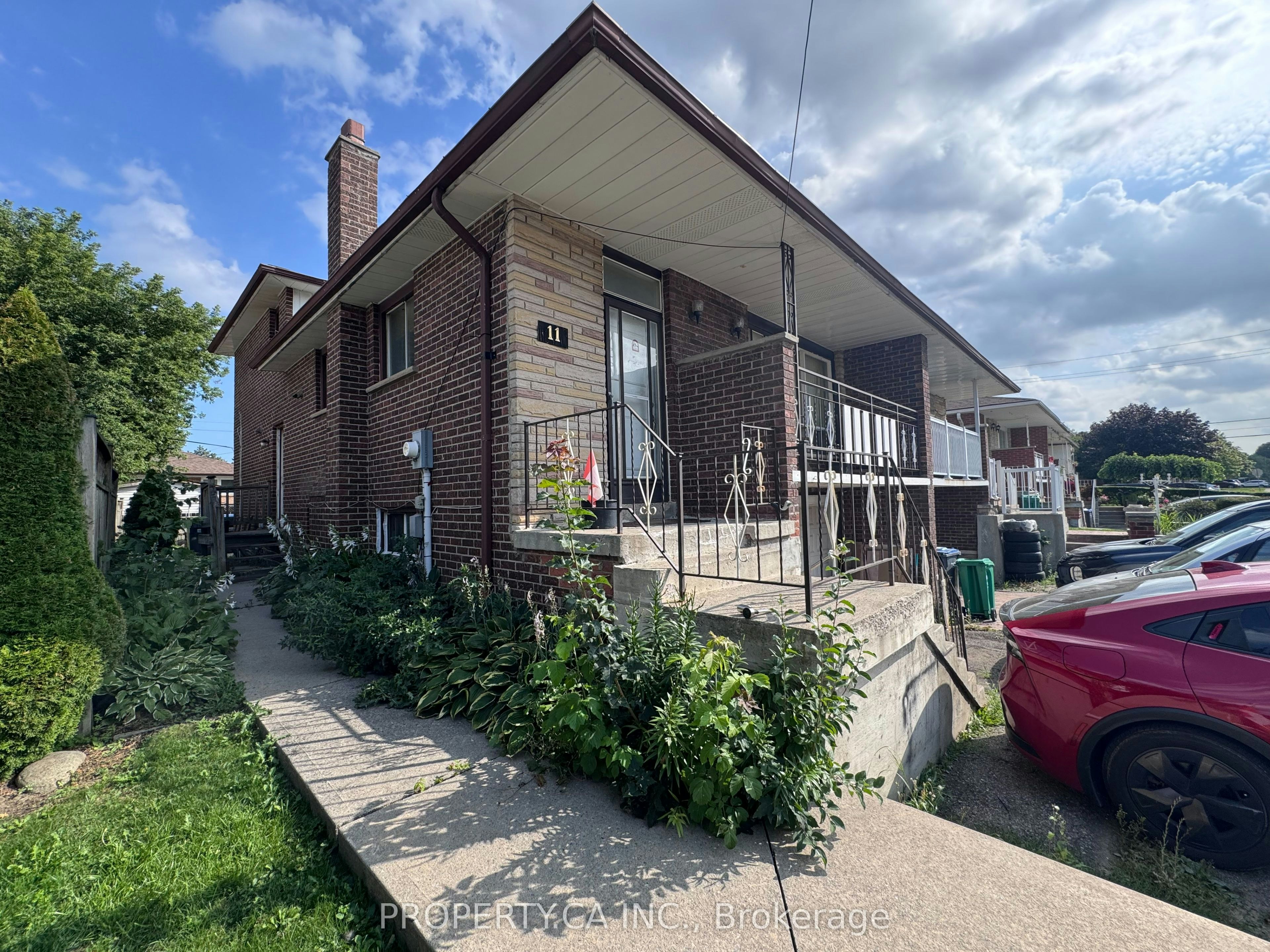 11 Nancy Mccredie Drive, Brampton, ON, L6X 2N4