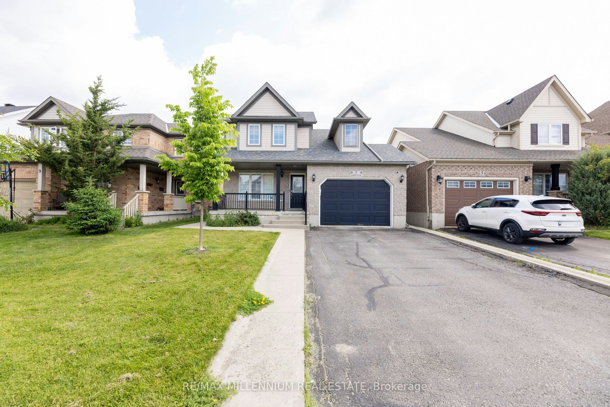 7 Graham Crescent, Orangeville, ON, L9W 5J4