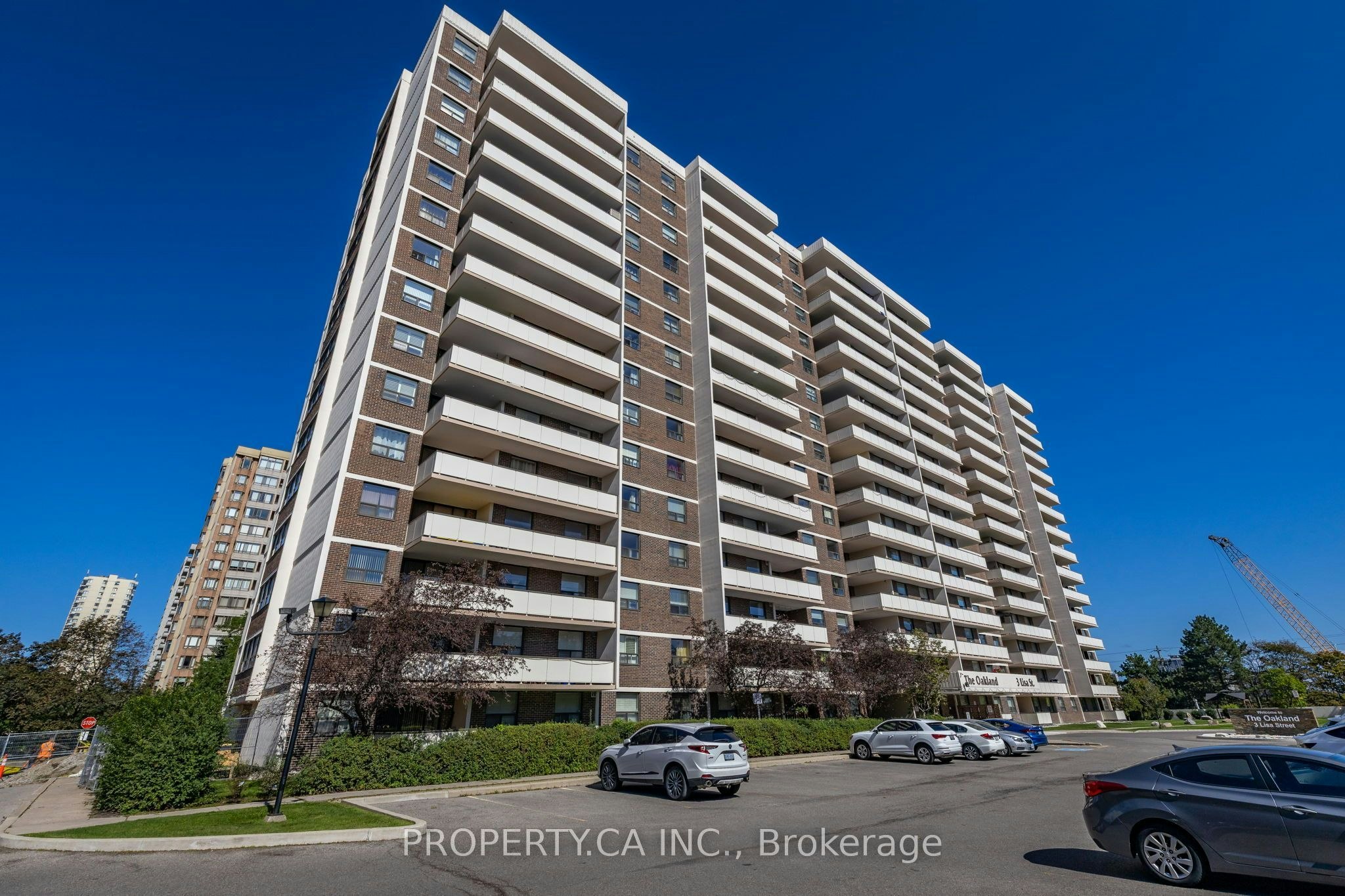 1610-3 Lisa Street, Brampton, ON, L6T 4A2