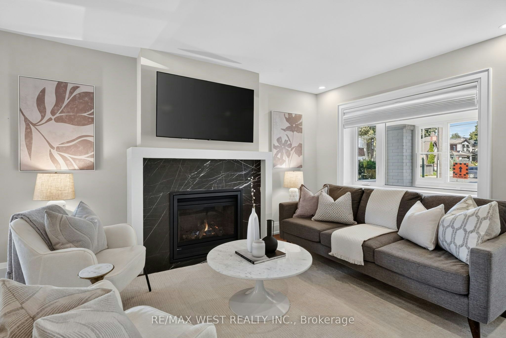 47 Deforest Road, Toronto, ON, M6S 1J1