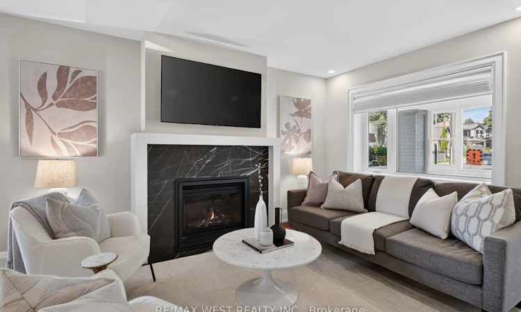 47 Deforest Road
