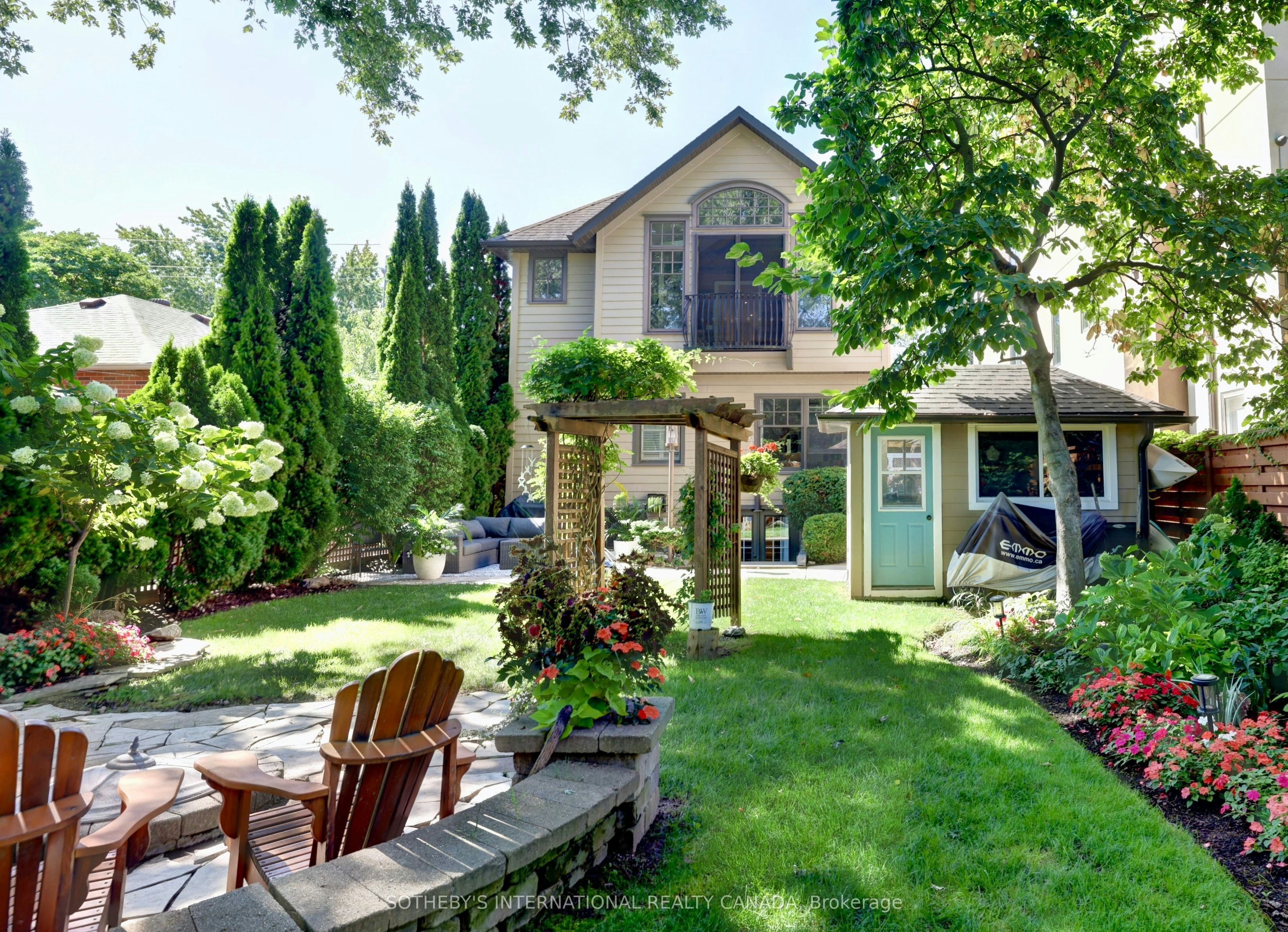 31 Maple Avenue N, Mississauga, ON, L5H 2R9