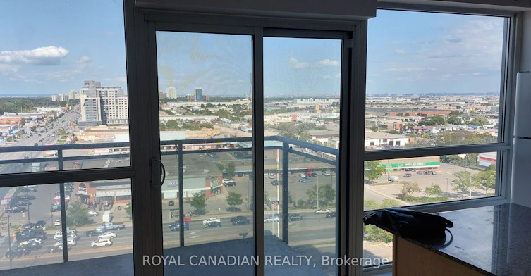 1411-215 Queen Street E, Brampton, ON, L6W 0A9 - 11