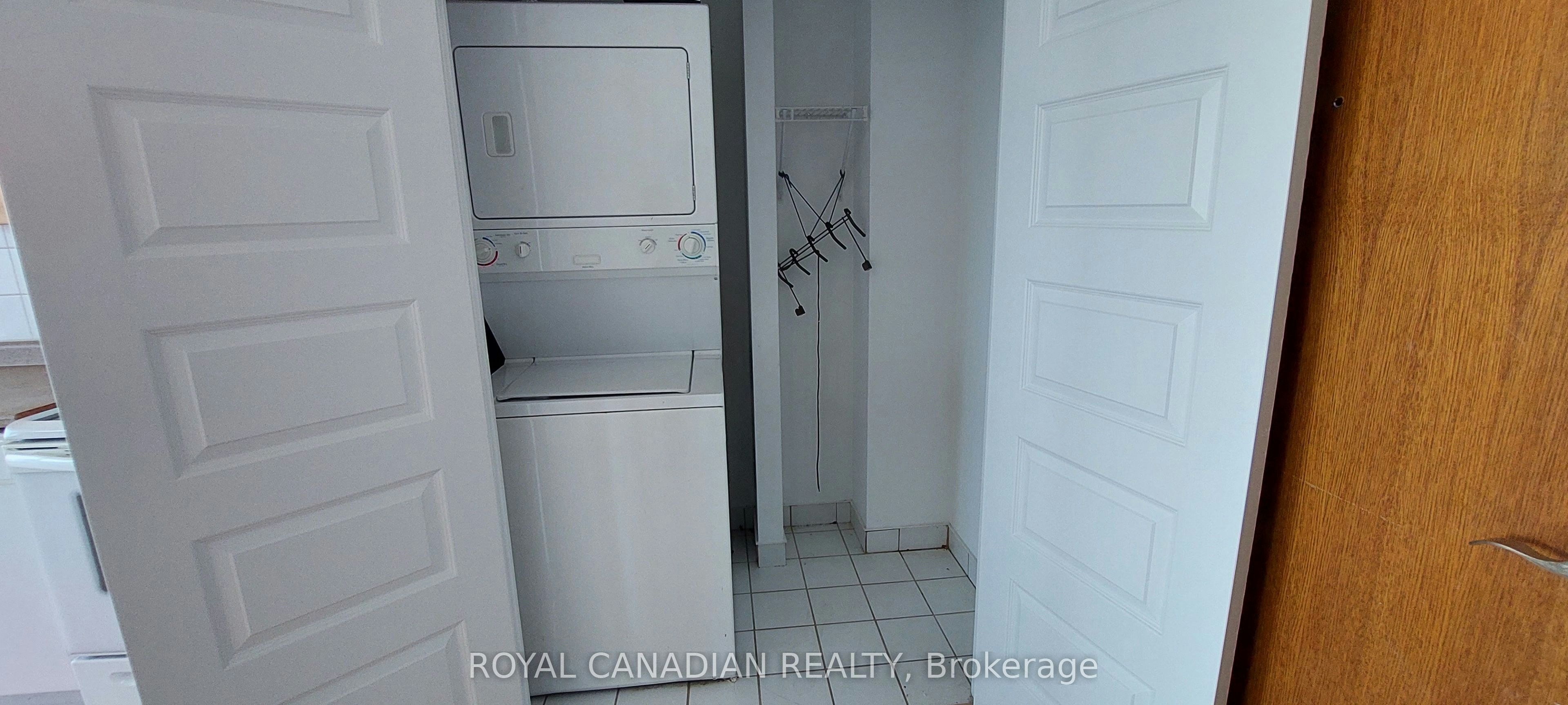 1411-215 Queen Street E, Brampton, ON, L6W 0A9 - 23