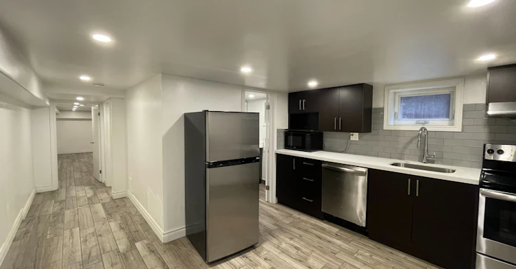 B-755 Dupont Street, Toronto, ON, M6G 1Z5