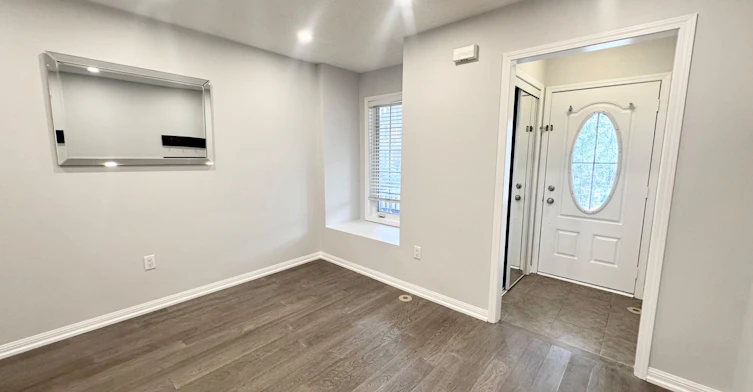 223 Prosser Circle, Milton, ON, L9T 0P6 - 2