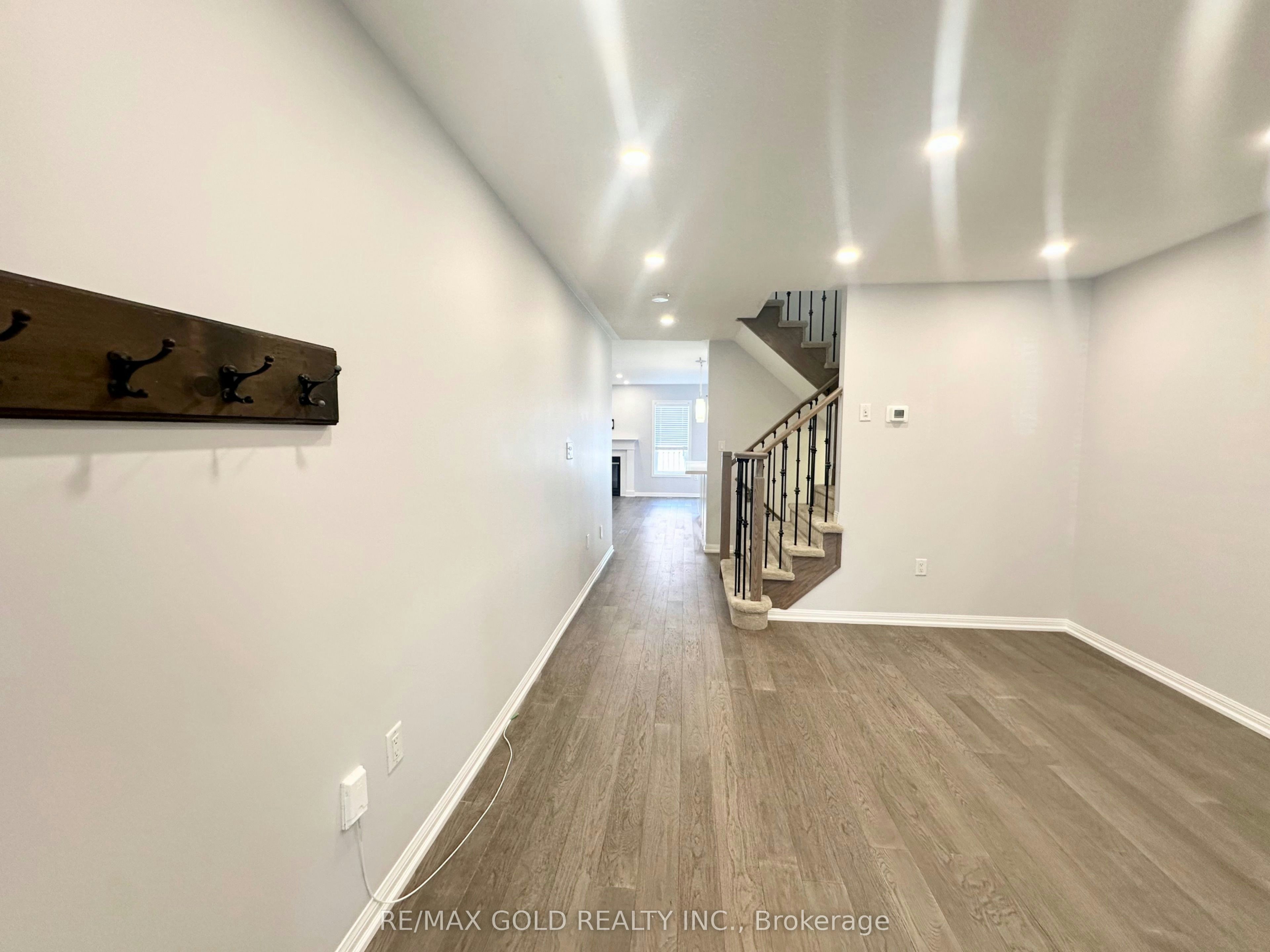 223 Prosser Circle, Milton, ON, L9T 0P6 - 5