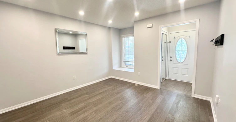 223 Prosser Circle, Milton, ON, L9T 0P6 - 4
