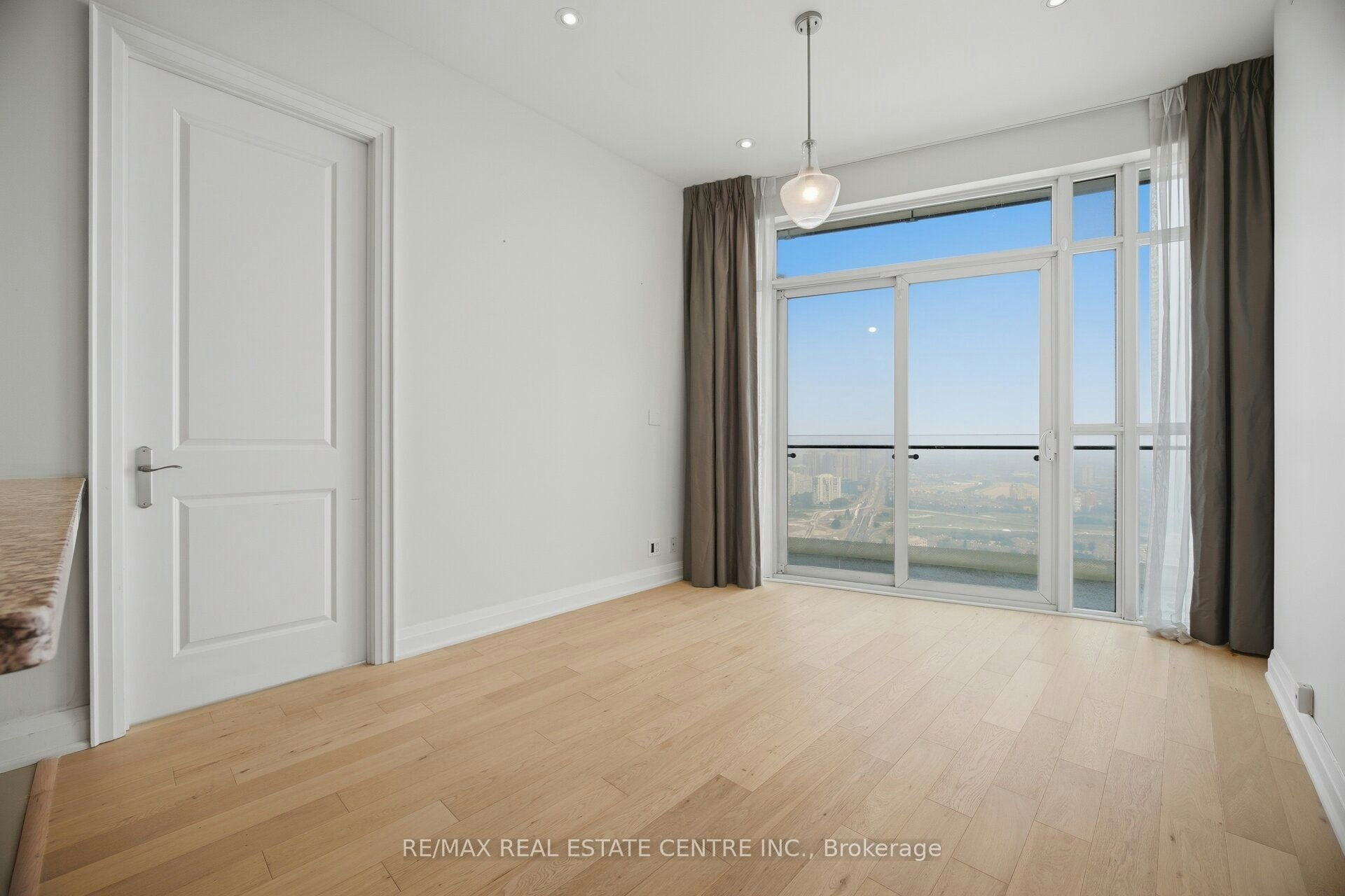 LPH8-50 Absolute Avenue, Mississauga, ON, L4Z 0A9 - 16