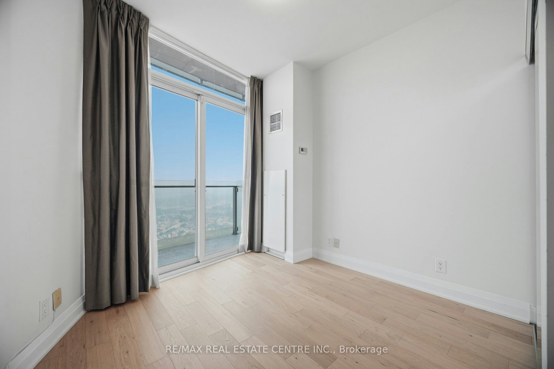 LPH8-50 Absolute Avenue, Mississauga, ON, L4Z 0A9 - 26