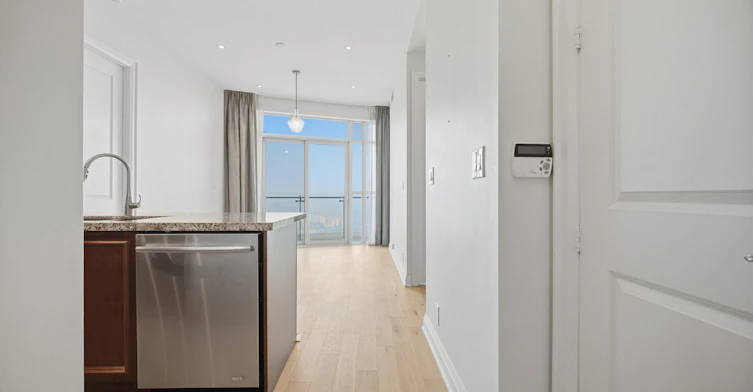 LPH8-50 Absolute Avenue, Mississauga, ON, L4Z 0A9 - 6