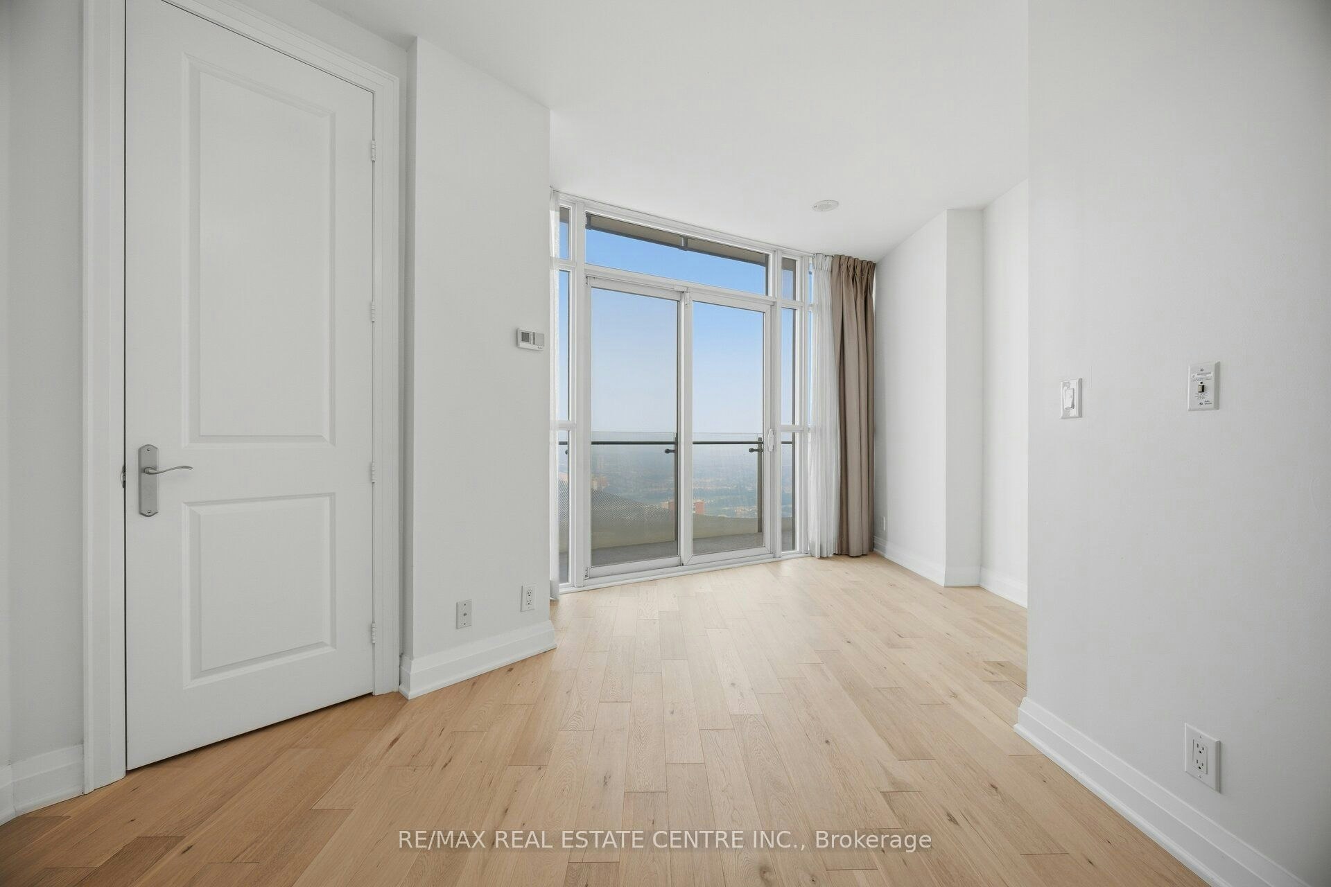 LPH8-50 Absolute Avenue, Mississauga, ON, L4Z 0A9 - 22