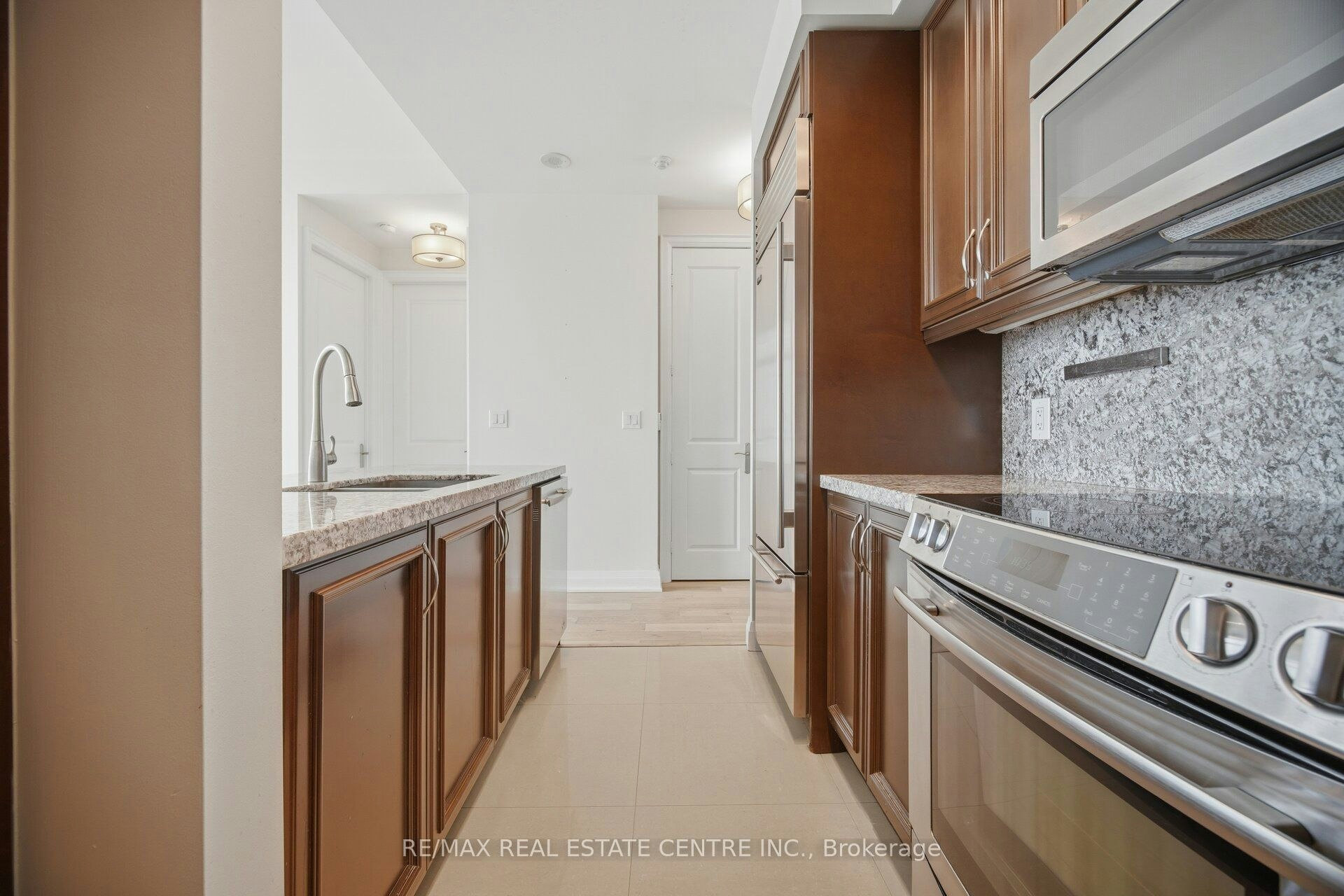 LPH8-50 Absolute Avenue, Mississauga, ON, L4Z 0A9 - 12