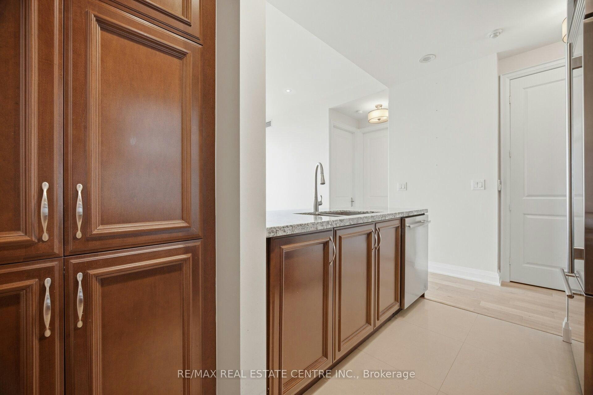 LPH8-50 Absolute Avenue, Mississauga, ON, L4Z 0A9 - 13