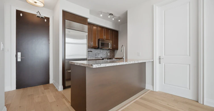 LPH8-50 Absolute Avenue, Mississauga, ON, L4Z 0A9 - 7