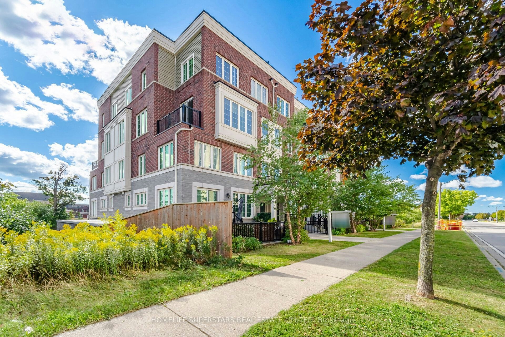 7-2205 Lillykin Street, Oakville, ON, L6H 0X6